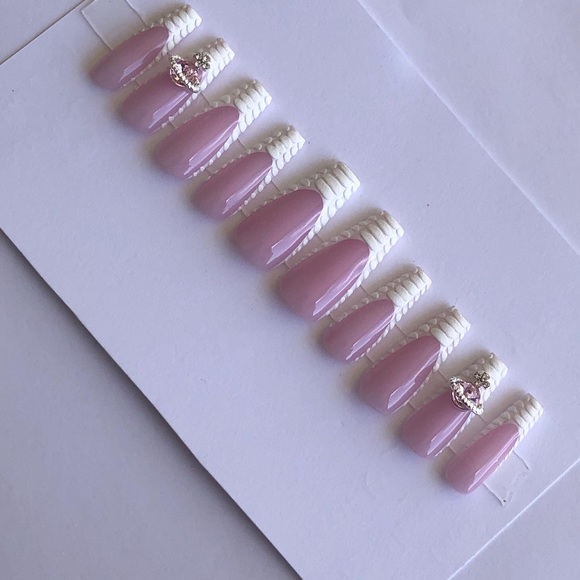 Makeup White 3d Croc Print Press On Nails With Vivienne Westwood